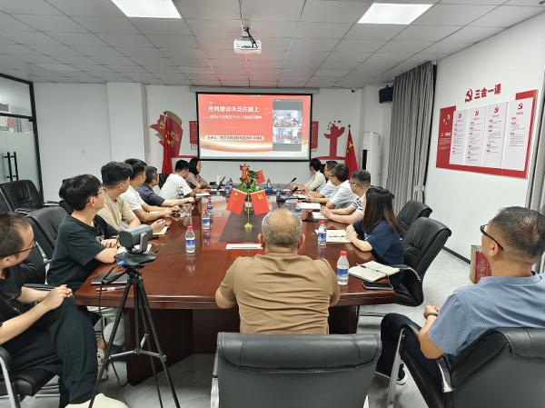 8a818fb295267b0e019776556b0f0143_small